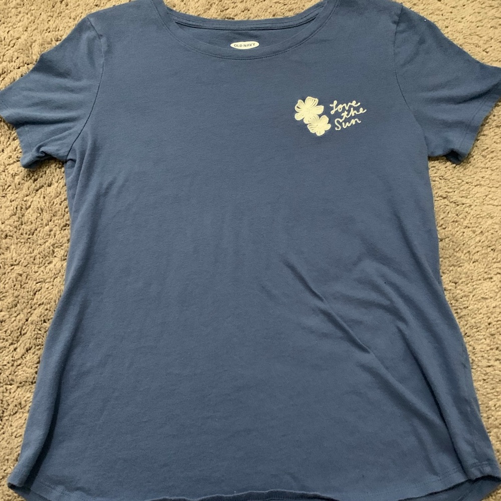 A xs blue short sleeve crew neck t-shirt
